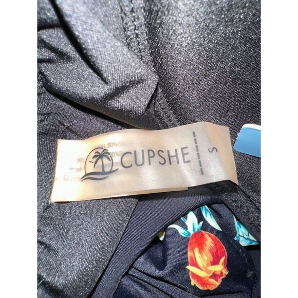 NWT Cupshe Black Floral Print Halter One Piece Vacation Swimsuit Size Small - Picture 12 of 16